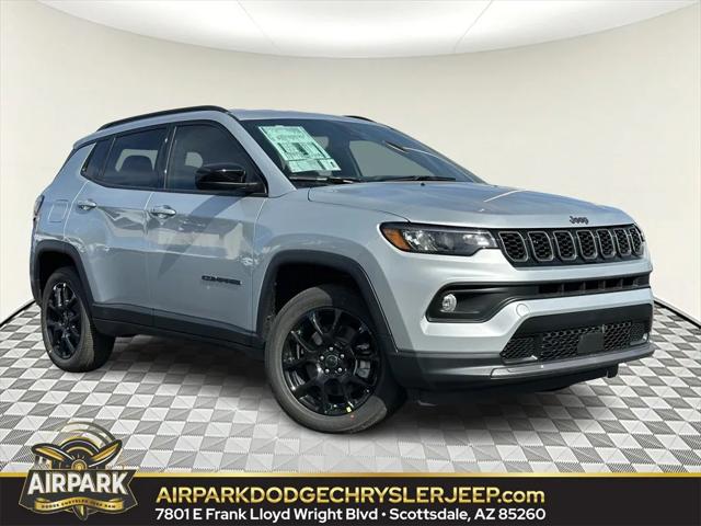 2025 Jeep Compass COMPASS LATITUDE 4X4