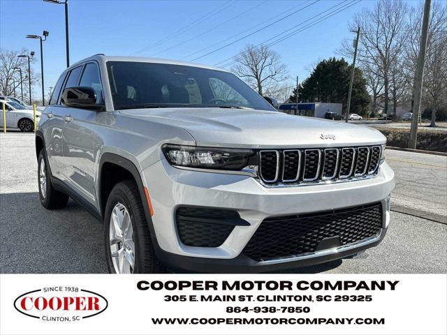 2025 Jeep Grand Cherokee GRAND CHEROKEE LAREDO X 4X2