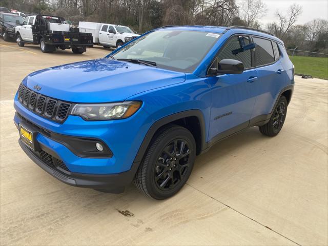 2025 Jeep Compass COMPASS LATITUDE 4X4