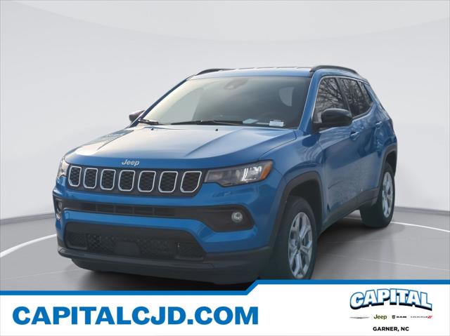 2025 Jeep Compass COMPASS LATITUDE 4X4