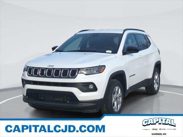 2025 Jeep Compass COMPASS LATITUDE 4X4