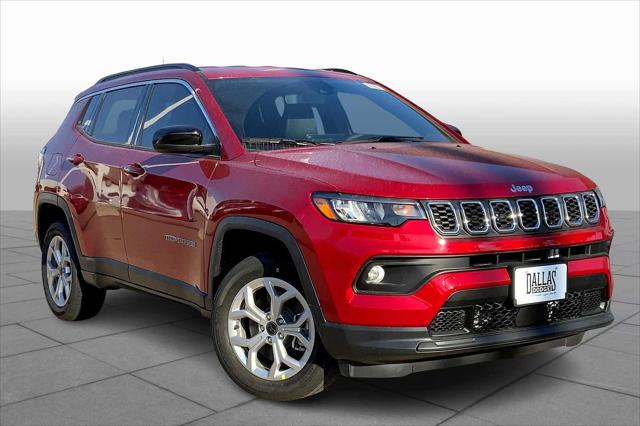 2025 Jeep Compass COMPASS LATITUDE 4X4