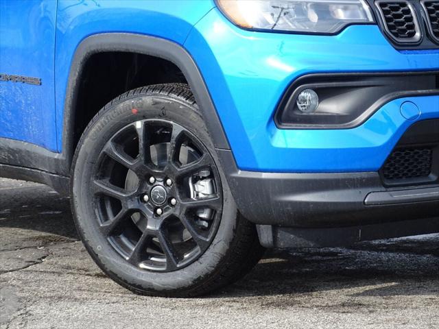 2025 Jeep Compass COMPASS LATITUDE 4X4
