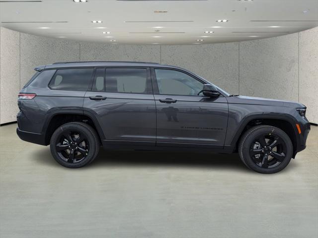 2025 Jeep Grand Cherokee GRAND CHEROKEE L ALTITUDE X 4X2