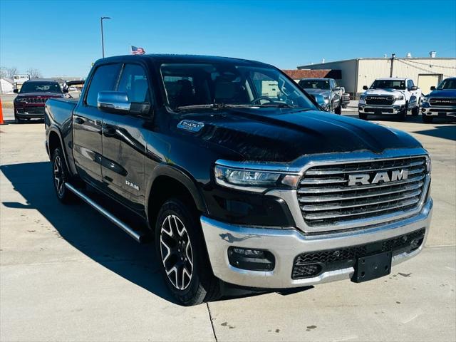 2025 RAM Ram 1500 RAM 1500 LARAMIE CREW CAB 4X4 57 BOX