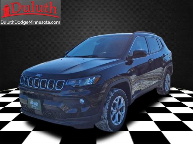 2025 Jeep Compass COMPASS LATITUDE 4X4