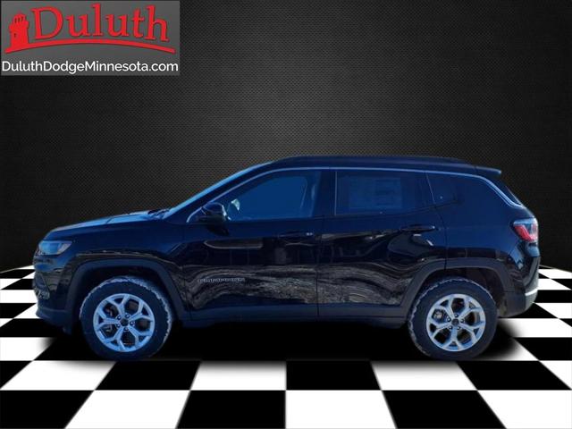 2025 Jeep Compass COMPASS LATITUDE 4X4