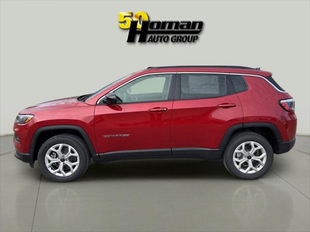 2025 Jeep Compass COMPASS LATITUDE 4X4