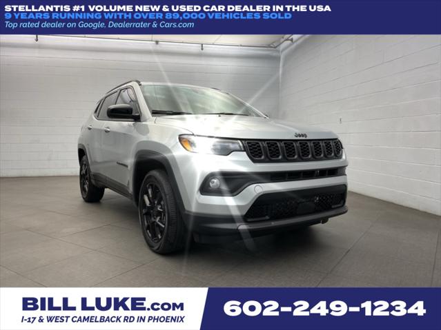 2025 Jeep Compass COMPASS LATITUDE 4X4
