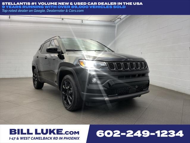 2025 Jeep Compass COMPASS LATITUDE 4X4