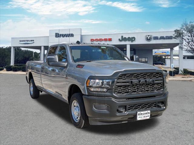 2024 RAM 2500 Tradesman Crew Cab 4x2 8 Box