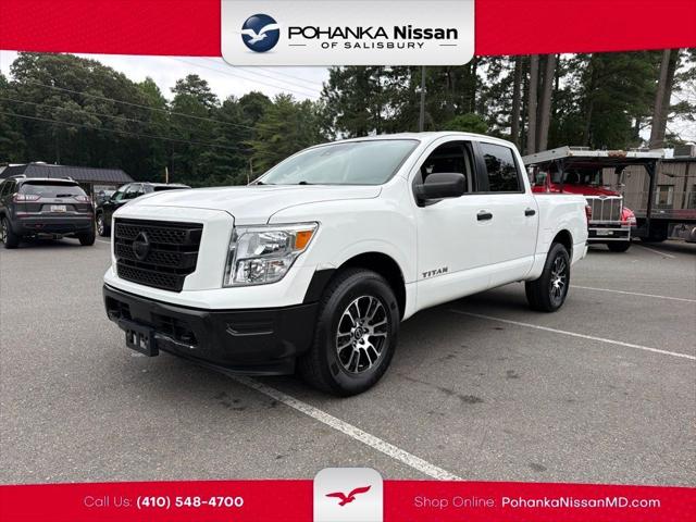 2023 Nissan TITAN Crew Cab SV 4x4 2023 Nissan TITAN Crew Cab SV 4x4