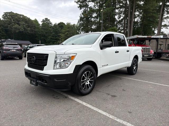 2023 Nissan TITAN Crew Cab SV 4x4 2023 Nissan TITAN Crew Cab SV 4x4