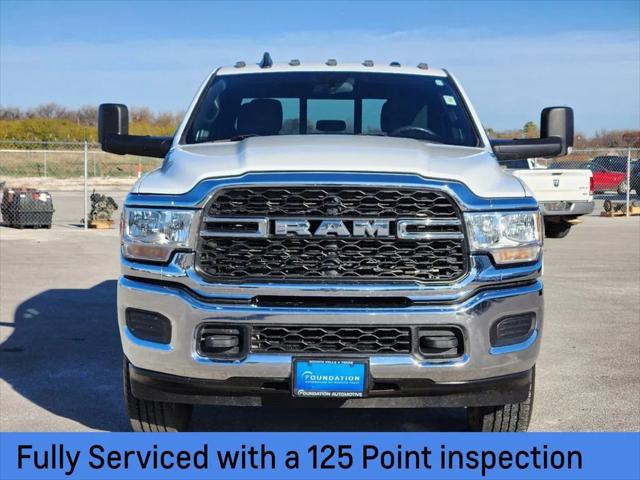 2022 RAM 2500 Tradesman Crew Cab 4x4 64 Box