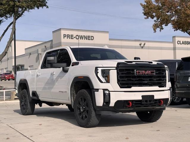 2024 GMC Sierra 2500HD 4WD Crew Cab Standard Bed AT4