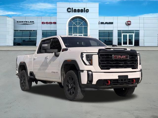 2024 GMC Sierra 2500HD 4WD Crew Cab Standard Bed AT4