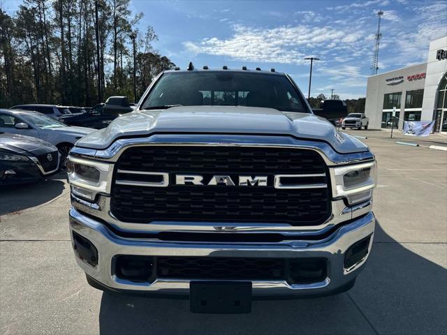 2022 RAM 3500 Big Horn Crew Cab 4x4 8 Box