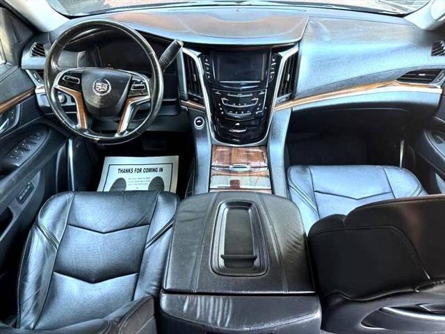 2015 Cadillac Escalade Standard
