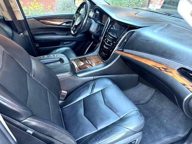 2015 Cadillac Escalade Standard