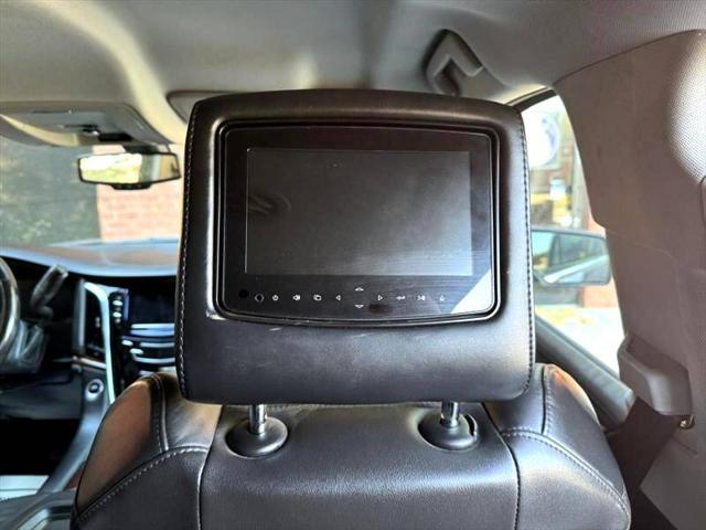 2015 Cadillac Escalade Standard
