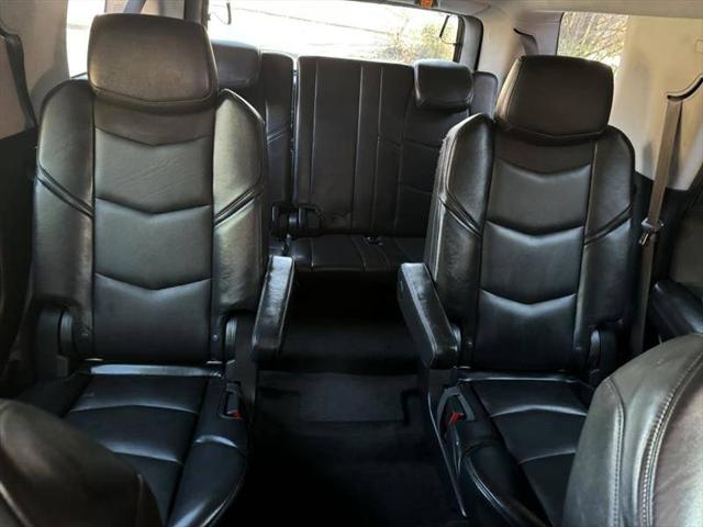 2015 Cadillac Escalade Standard