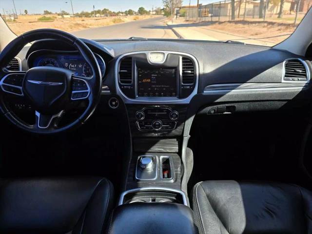 2018 Chrysler 300 Touring
