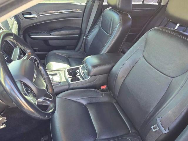 2018 Chrysler 300 Touring