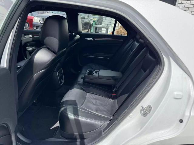2013 Chrysler 300 Motown