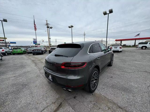 2016 Porsche Macan S