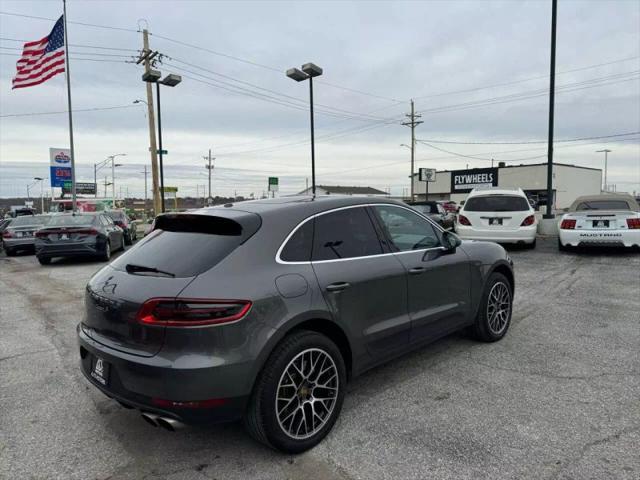 2016 Porsche Macan S