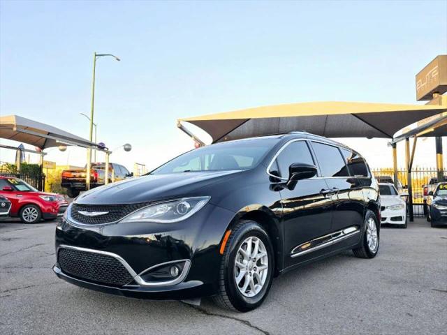 2020 Chrysler Pacifica Touring L for sale in El Paso, TX