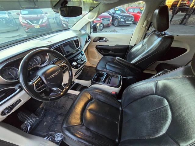 2020 Chrysler Pacifica Touring L
