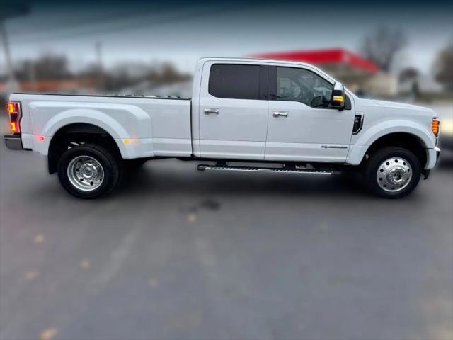 2017 Ford F-450 LARIAT