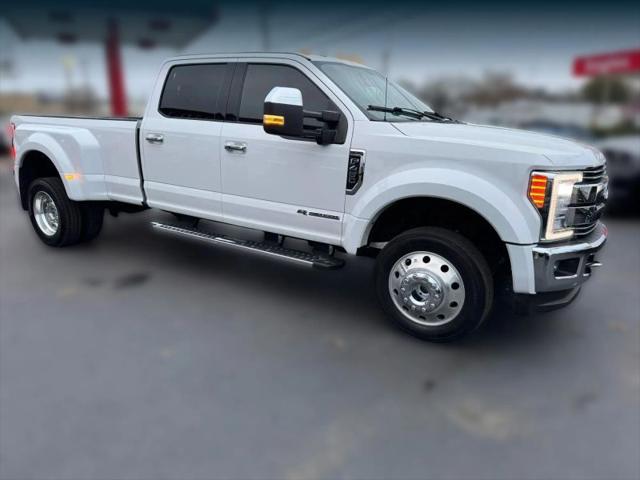 2017 Ford F-450 LARIAT