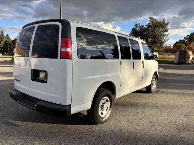 2017 Chevrolet Express LS