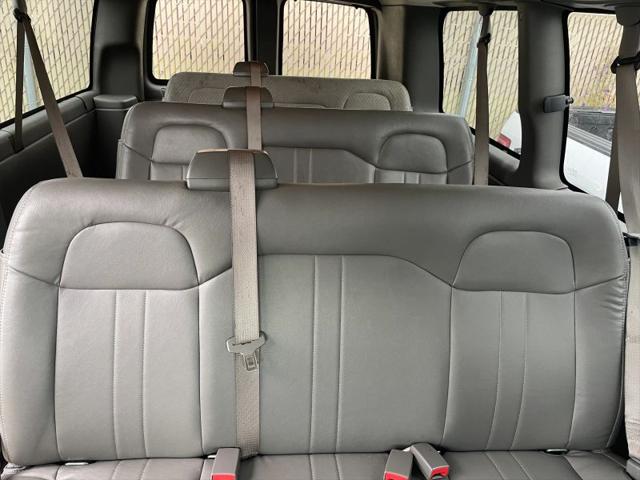 2017 Chevrolet Express LS