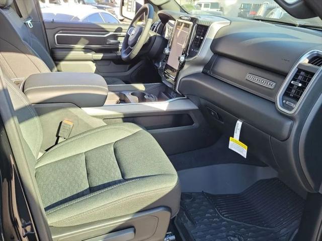 2025 Ram 1500 Big Horn Crew Cab 4x4 57 Box
