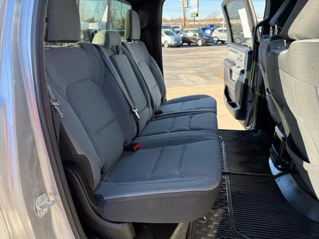 2023 Ram 1500 Big Horn Crew Cab 4x4 5'7" Box