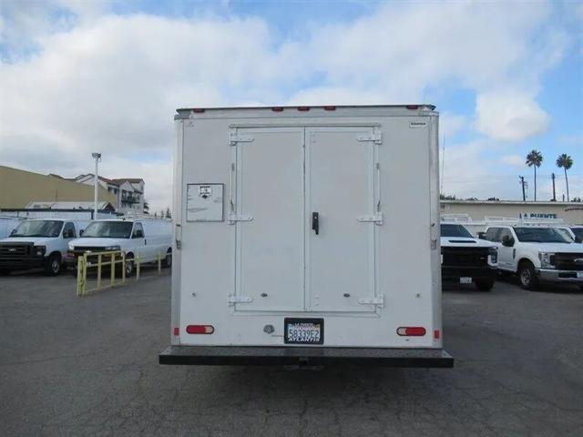 2016 Chevrolet Express Cutaway 3500