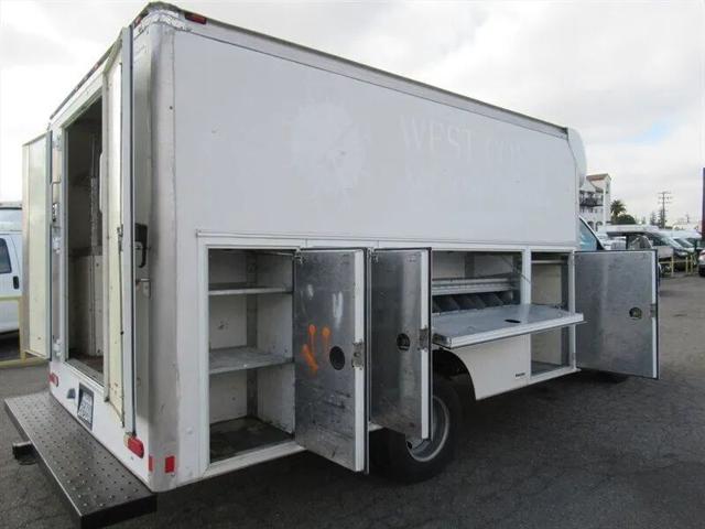 2016 Chevrolet Express Cutaway 3500
