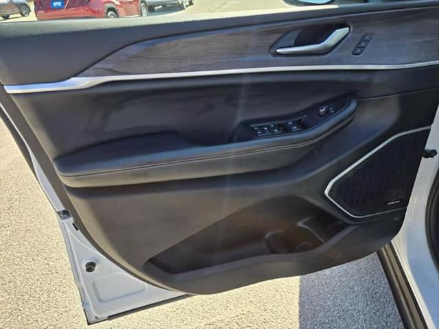 2022 Jeep Grand Cherokee L Limited 4x2