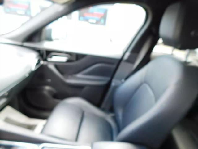 2018 Jaguar F-PACE 25t Premium