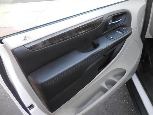 2011 Dodge Grand Caravan C/V