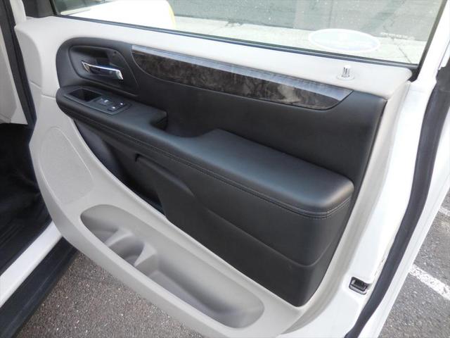 2011 Dodge Grand Caravan C/V