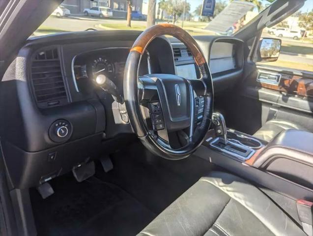 2016 Lincoln Navigator L Select
