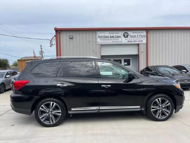 2017 Nissan Pathfinder Platinum