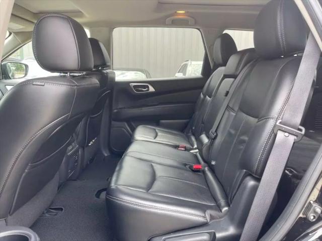 2017 Nissan Pathfinder Platinum