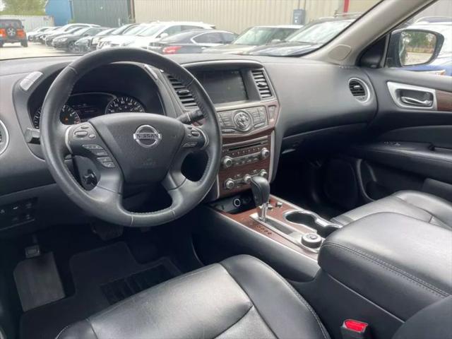 2017 Nissan Pathfinder Platinum