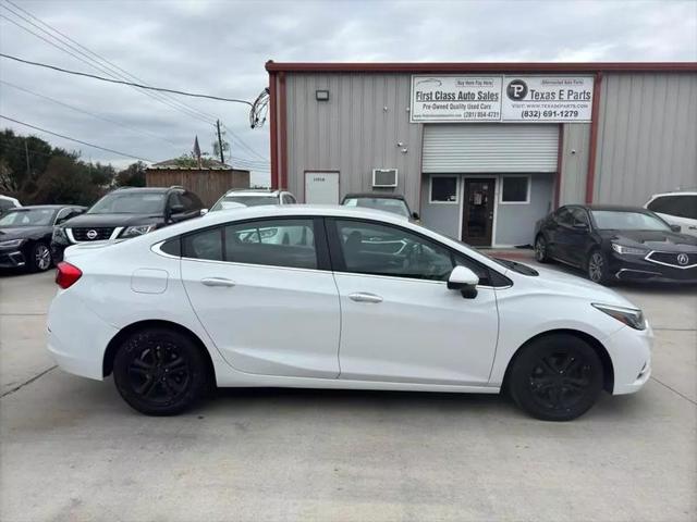 2017 Chevrolet Cruze LT Auto