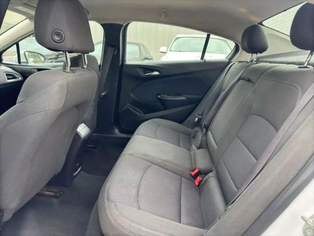 2017 Chevrolet Cruze LT Auto